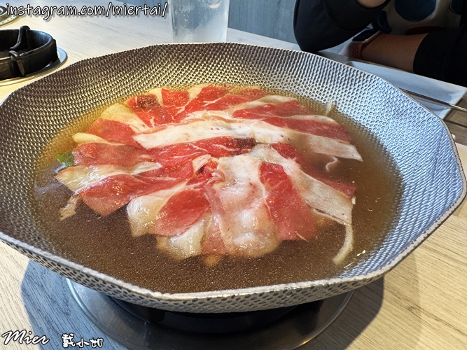 台中||南屯區 白色文青網美風燒肉店 輕井澤集團燒肉新品牌超 台中||南屯區 白色文青網美風燒肉店 輕井澤集團燒肉新品牌超