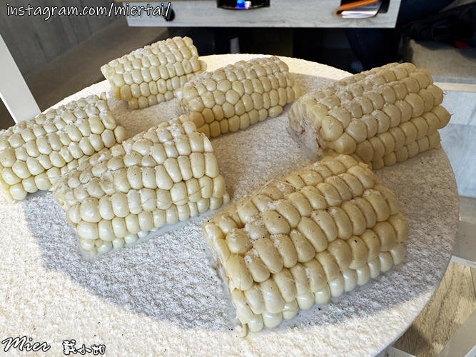 台中||南屯區 白色文青網美風燒肉店 輕井澤集團燒肉新品牌超 台中||南屯區 白色文青網美風燒肉店 輕井澤集團燒肉新品牌超