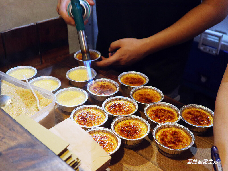 中原夜市手工焦糖布蕾-桃園中壢/奶香濃郁!吃一個絕對不夠