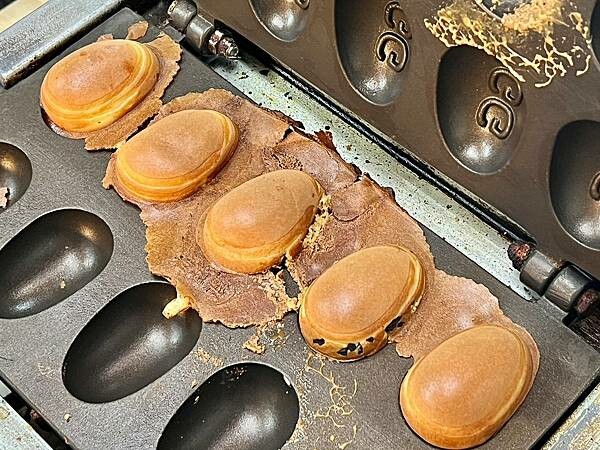 ＊（通化美食）雅米現烤甜甜圈&雞蛋糕～中秋甜甜圈新選擇！香酥