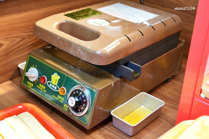 台北市大安區臨江夜市（原通化夜市）美食推薦｜雅米現烤甜甜圈&雞蛋糕～在台北也吃的到檜木甜甜圈，早餐、點心、下午茶