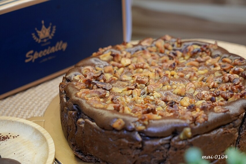 桃園美食｜紐曼蛋糕NewMan Cake～巷弄內手工製作的千層蛋糕、乳酪蛋糕，宅配、自取皆可，生日蛋糕、節慶、