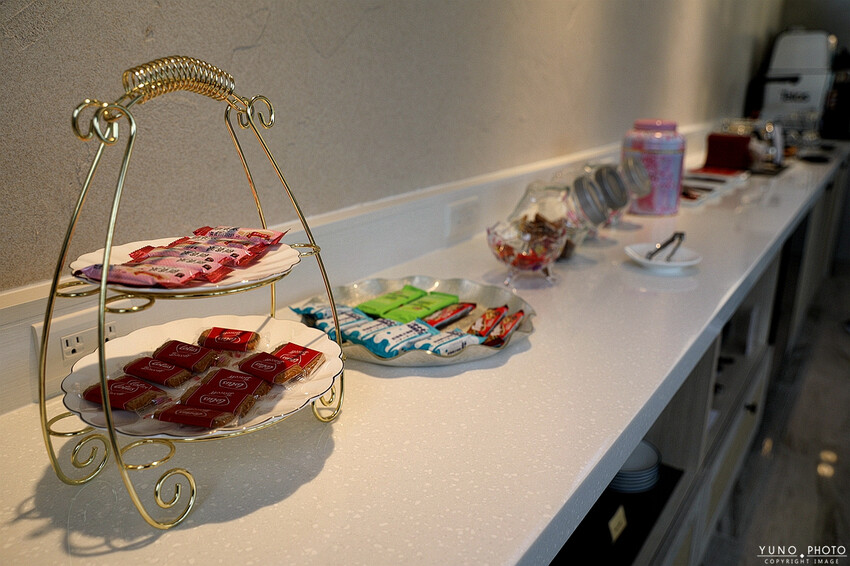 日月潭高質感旅店！附設絕美高空泳池、星空吧和KTV 一泊二食五星料理｜歸璞泊旅Hotel Beore