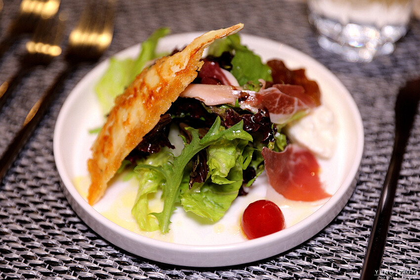 日月潭高質感旅店！附設絕美高空泳池、星空吧和KTV 一泊二食五星料理｜歸璞泊旅Hotel Beore