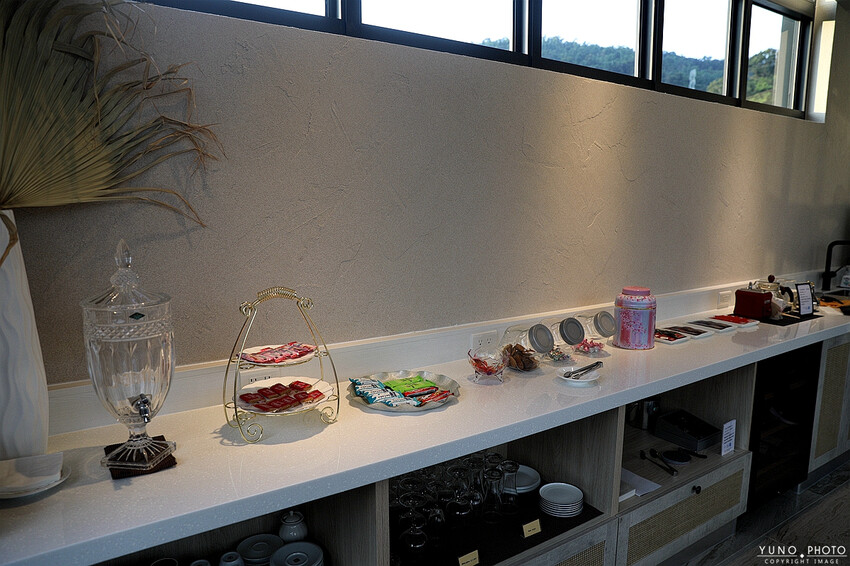 日月潭高質感旅店！附設絕美高空泳池、星空吧和KTV 一泊二食五星料理｜歸璞泊旅Hotel Beore