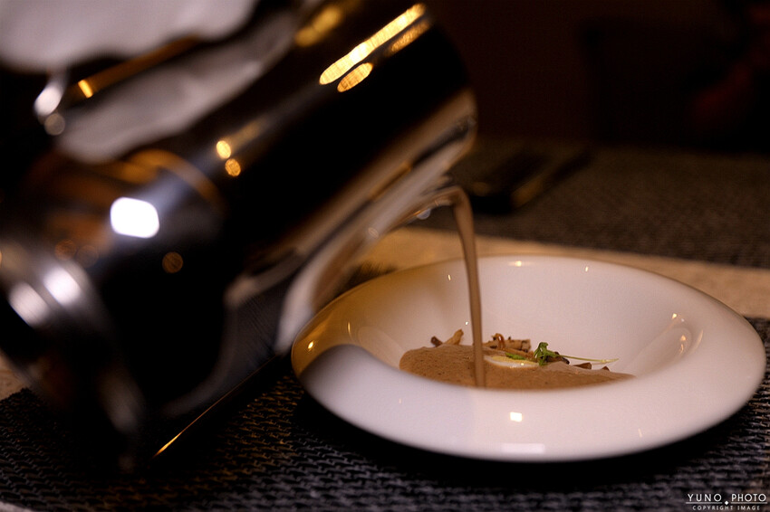 日月潭高質感旅店！附設絕美高空泳池、星空吧和KTV 一泊二食五星料理｜歸璞泊旅Hotel Beore