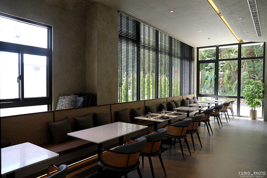 日月潭高質感旅店！附設絕美高空泳池、星空吧和KTV 一泊二食五星料理｜歸璞泊旅Hotel Beore