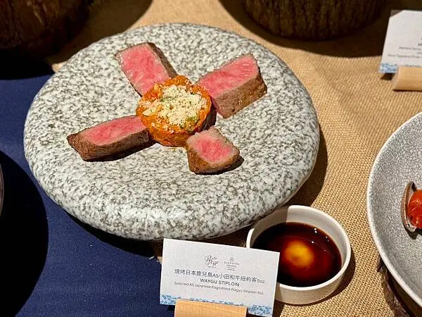 台北喜來登比薩屋！義大利比薩冠軍快閃，13款大師級菜單，窯烤現做必吃。