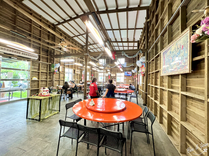 宜蘭縣員山鄉宜蘭員山餐廳》松叁雞,百大名廚甕缸雞一雞三吃汁多超值,二人套餐也有合菜,桌菜4000元起