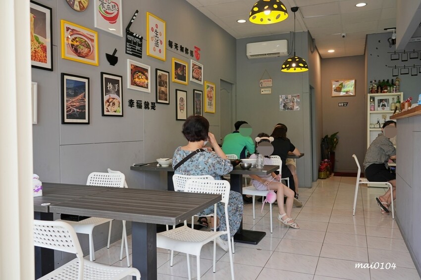 桃園平鎮美食｜饗吃麻辣重慶小麵～四川道地麵食，酸辣粉、老壇酸菜、重慶小麵還有經典的小菜通通有