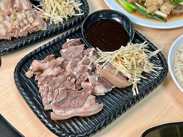 ＋（桃園羊肉爐）正港現宰羊肉爐～新鮮羊肉皮彈肉嫩、羊肉全餐熱