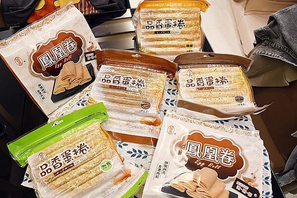 每日新鮮製作，慢來就買不到嘉義人最推薦的嘉義伴手禮啦~【品香蛋捲】用最簡單的原料、不加水、不加香精，