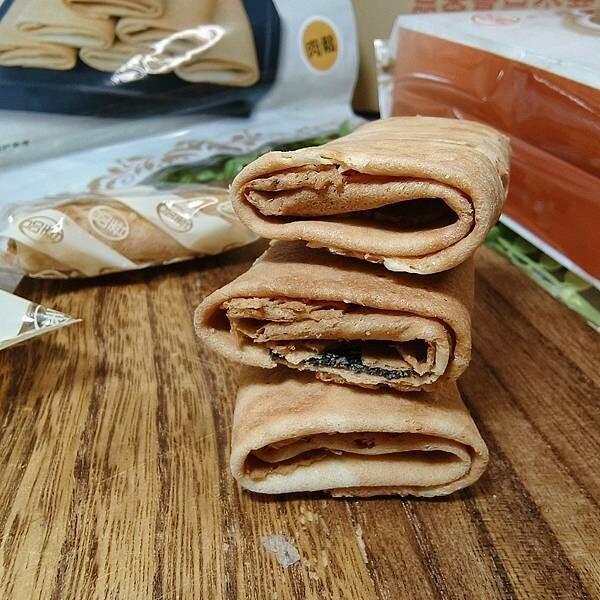 嘉義市西區(嘉義/西區)品香蛋捲-五種口味蛋捲、三種口味鳳凰酥就賣到嚇嚇叫，來到嘉義伴手禮不選他怎可以