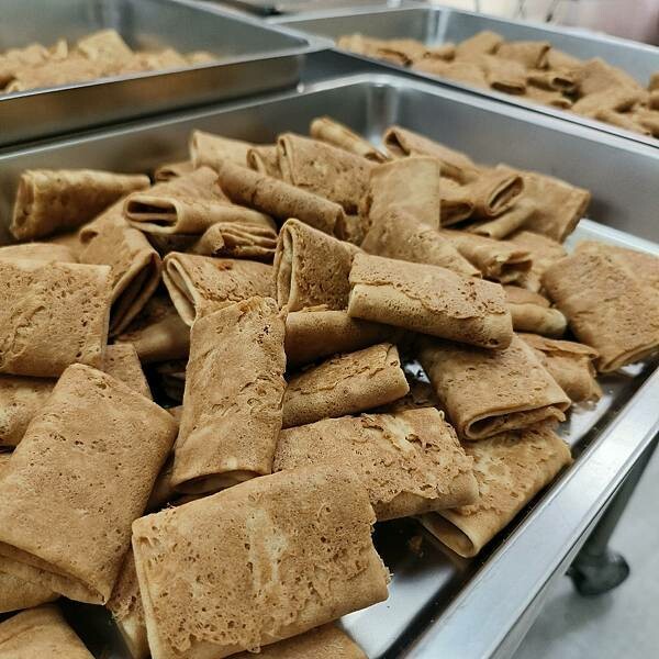 嘉義市西區(嘉義/西區)品香蛋捲-五種口味蛋捲、三種口味鳳凰酥就賣到嚇嚇叫，來到嘉義伴手禮不選他怎可以