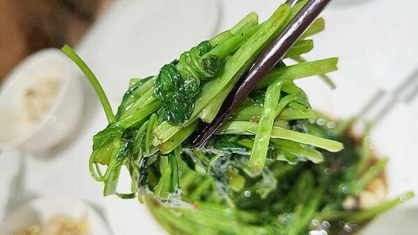 金鴻美食小館泰國料理｜平民化的價格卻能吃到名店等級的品質，ＣＰ值爆高的平價泰式料理