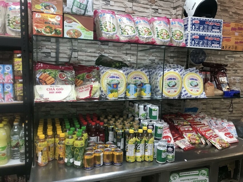 【新北三重區】三重長壽街美食『成協越南美食』✖ 三和夜市美食 ✖ 三重越南料理 ~