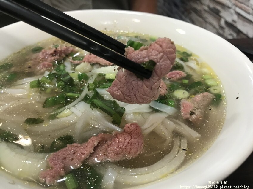 【新北三重區】三重長壽街美食『成協越南美食』✖ 三和夜市美食 ✖ 三重越南料理 ~