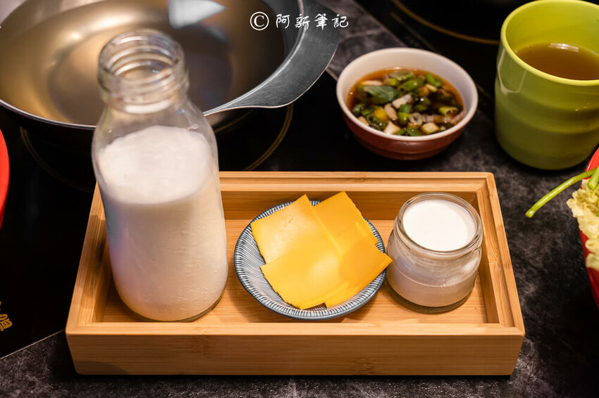 台中第六市場火鍋!蔬盈市場火鍋40種蔬菜吃到飽,鮮奶鍋 藥膳茶湯必吃。