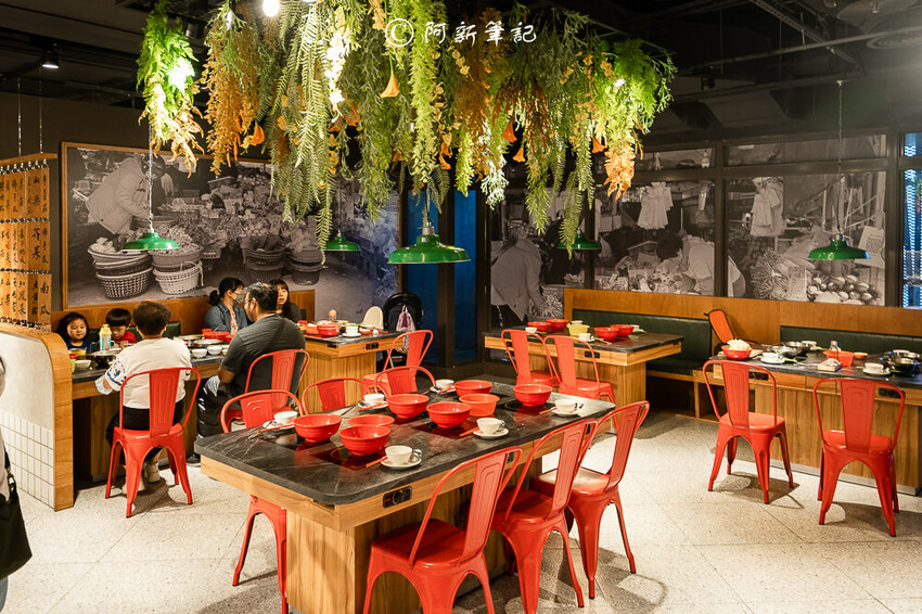 台中第六市場火鍋!蔬盈市場火鍋40種蔬菜吃到飽,鮮奶鍋 藥膳茶湯必吃。