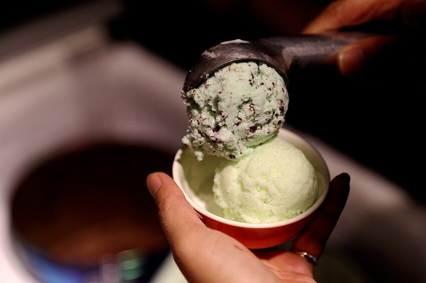 超過50種新鮮時蔬吃到飽！最低只要300元起 多種美味湯底｜蔬盈市場火鍋