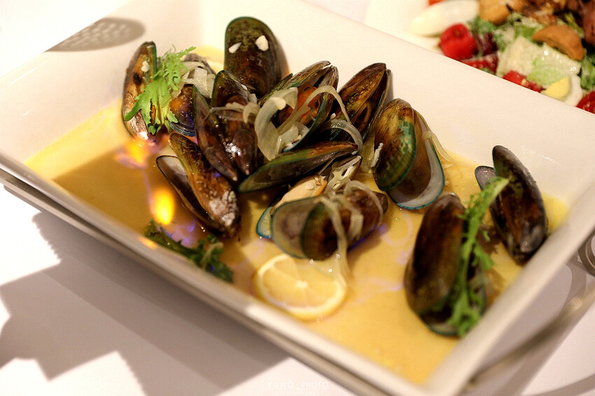 精緻細膩的義式之旅！道道無雷 台中免開瓶費紅酒友善餐廳｜菲菲花園‧義式餐廳。菜單價位(台中西屯)