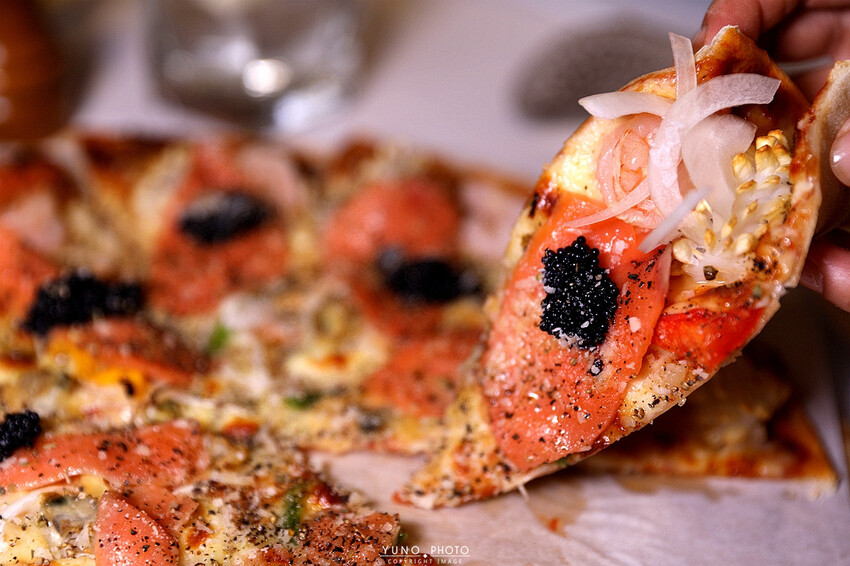 精緻細膩的義式之旅！道道無雷 台中免開瓶費紅酒友善餐廳｜菲菲花園‧義式餐廳。菜單價位(台中西屯)