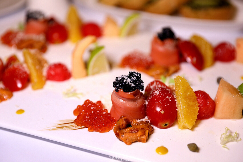 精緻細膩的義式之旅！道道無雷 台中免開瓶費紅酒友善餐廳｜菲菲花園‧義式餐廳。菜單價位(台中西屯)