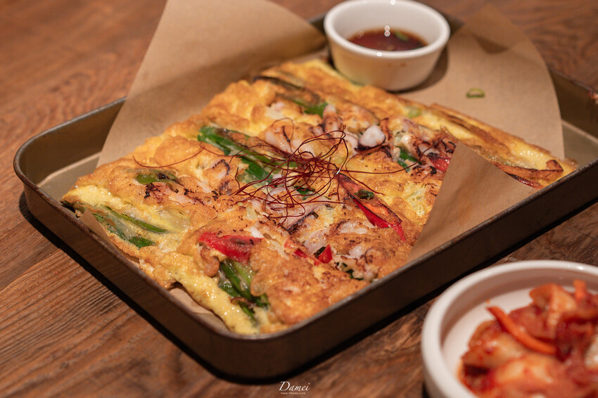 台北大安｜好日子韓酒館 Halu Korean Bistro-東區巷裡的韓式餐酒館，炸全雞與魷魚蛤蜊火鍋好吸睛​ - 大妹 Damei｜台北咖啡廳、韓國旅遊、台北美食、台灣旅宿