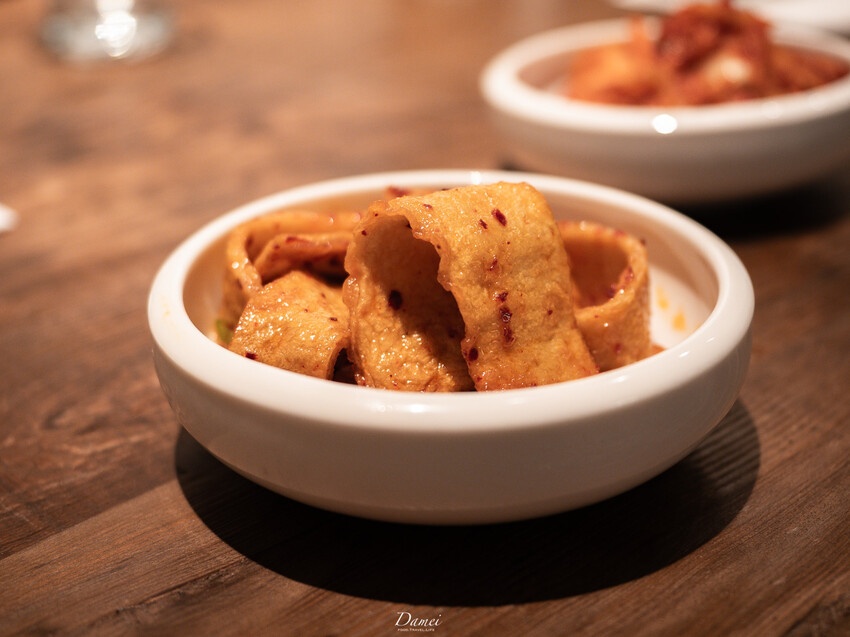 台北大安｜好日子韓酒館 Halu Korean Bistro-東區巷裡的韓式餐酒館，炸全雞與魷魚蛤蜊火鍋好吸睛​ - 大妹 Damei｜台北咖啡廳、韓國旅遊、台北美食、台灣旅宿