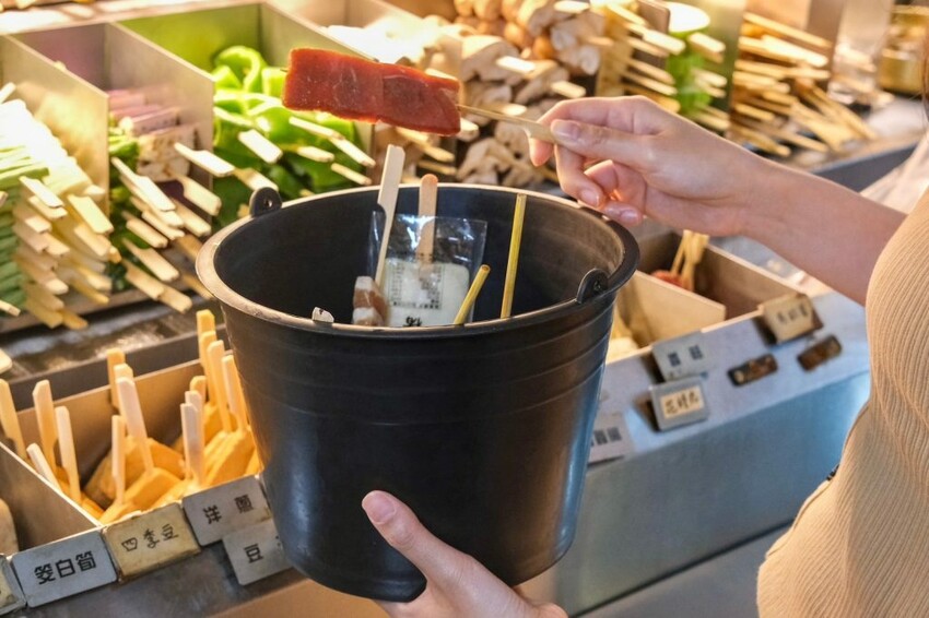 貳參日式串燒｜明太子控會愛的平價串燒店，每串最低15元起就能吃! - 肉依小姐吃什麼