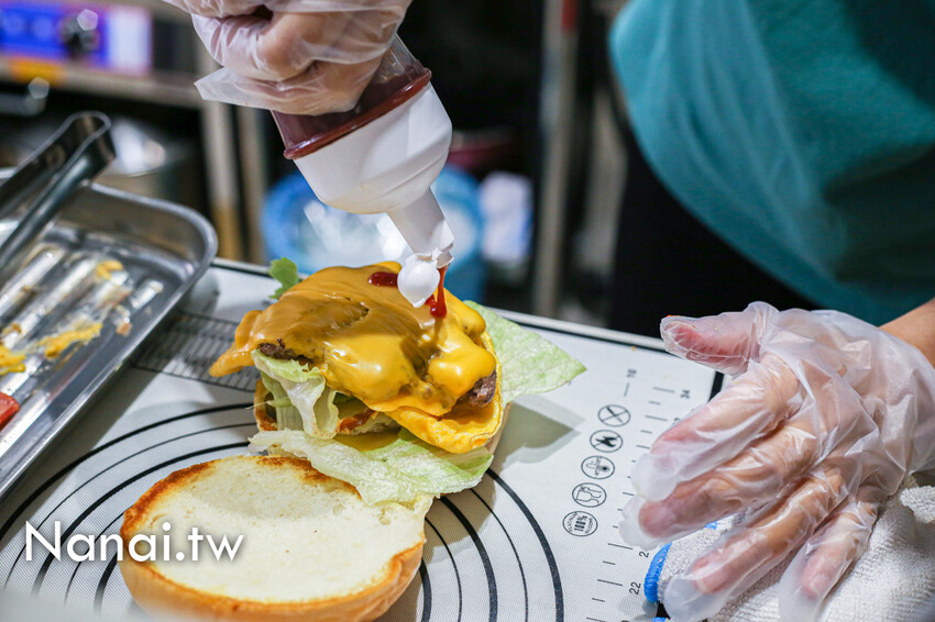 新開店！鹿港市場旁早午餐，給料不手軟，必嘗美式芥末起司牛肉漢堡、千島豬肉排山形吐司，Irene’s艾瑞斯晨食