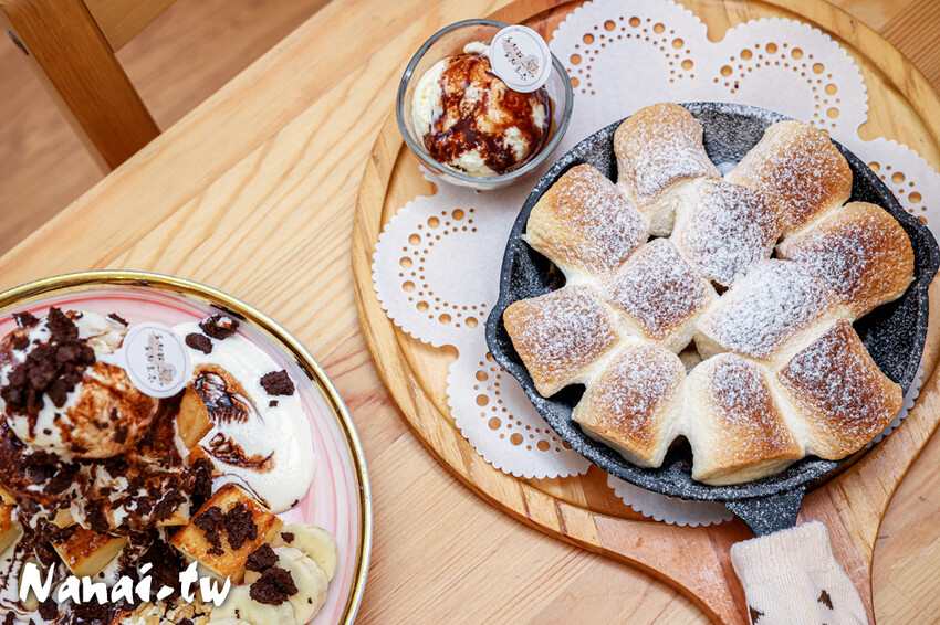 員林新店！藏在透天厝的貓互動店，被一群貓星人包圍超療癒，根本是貓控天堂，必點巨型港式舒芙蕾和金磚蜜糖吐司