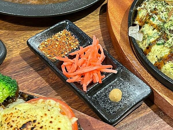 +（台中咖哩）粕粕咖哩台中店～來自日本超濃咖哩專賣店插旗台中