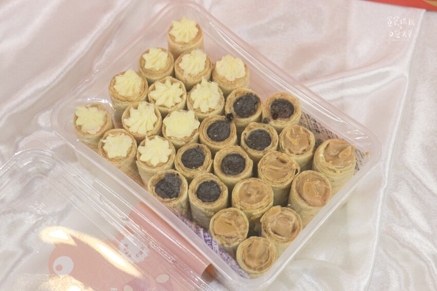 宅配美食|台中伴手禮推薦!香酥蛋捲一口咬下爆餡滿出來!大小剛 宅配美食|台中伴手禮推薦!香酥蛋捲一口咬下爆餡滿出來!大小剛