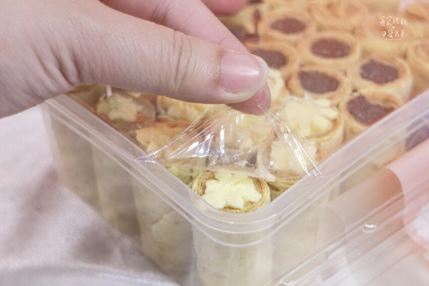 宅配美食|台中伴手禮推薦!香酥蛋捲一口咬下爆餡滿出來!大小剛 宅配美食|台中伴手禮推薦!香酥蛋捲一口咬下爆餡滿出來!大小剛