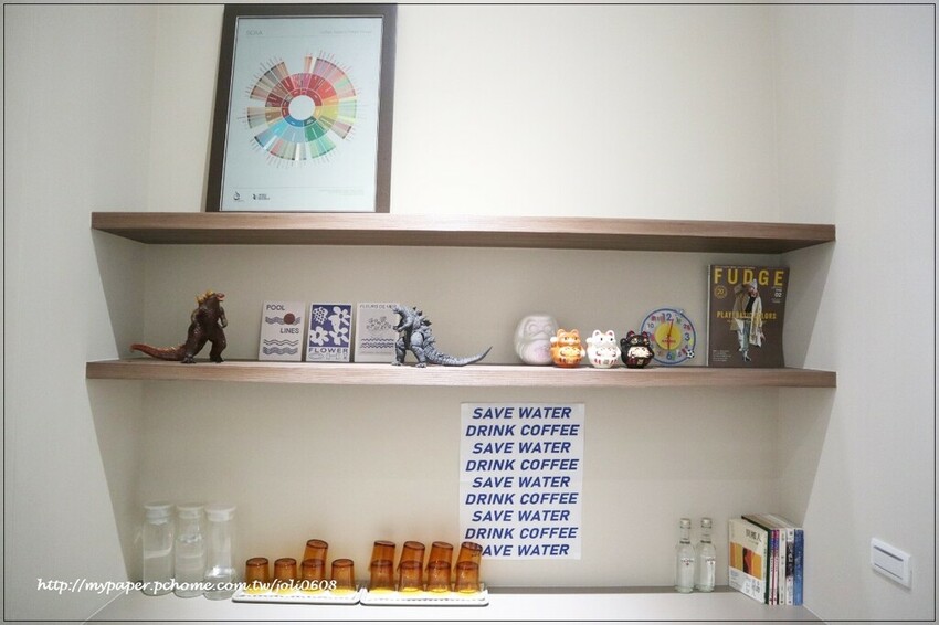 【咖啡洝.Coffee Àn】桃園中路特區咖啡廳推薦 寵物友善咖啡廳 必點特調咖啡與巴斯克蛋糕