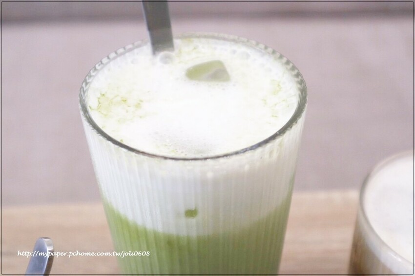 【咖啡洝.Coffee Àn】桃園中路特區咖啡廳推薦 寵物友善咖啡廳 必點特調咖啡與巴斯克蛋糕