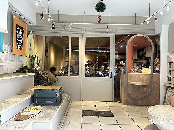 【基隆】貓町咖啡|融合三大名物的吉古拉堡,還有可愛貓咪駐點|