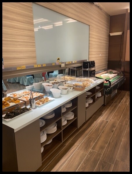 【宜蘭飯店/宜蘭火車站附近飯店推薦】【宜蘭富翔大飯店】全新裝潢,房間寬敞舒適,免費停車位/午茶點心/豐富