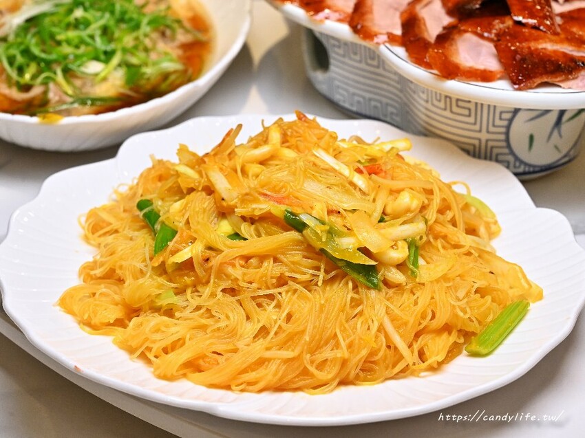 鳴鴨館|台中厲害片皮櫻桃鴨餐廳,由香港師傅掌廚,還有平價粵菜料理及午間套餐