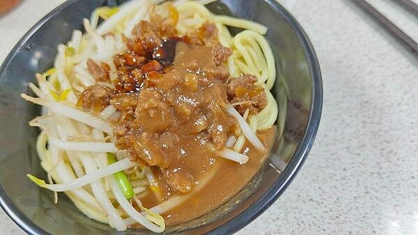 新店阿昌意麵｜陽光運動公園捷運站附近爆推高評價美食