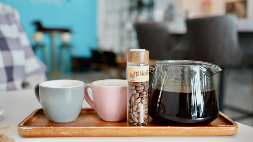 台中市中區[台中美食] 無敵咖啡Woody Cafe｜咖啡控激推！巷弄咖啡廳「手沖咖啡只要70元」