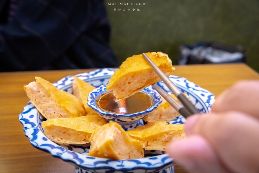 新北市永和區新北美食|饗泰多永和比漾店~將近4000則網路評價分數依舊4.9顆星的優秀泰式料理,小朋友專屬的小象炒飯必