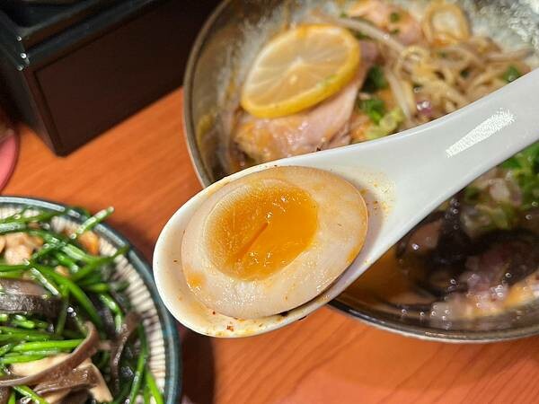 *(台北拉麵)麵屋舜水蟬~舒肥豬雞叉燒有夠嫩、貝雙濃湯鮮味爆