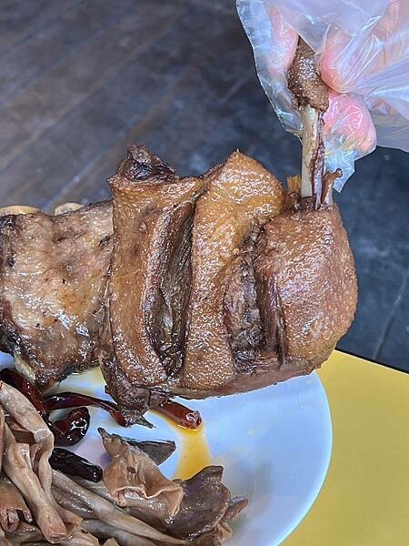 +(西門美食)巴蜀現撈董記辣滷西門店~正宗巴蜀麻辣滷味西門吃