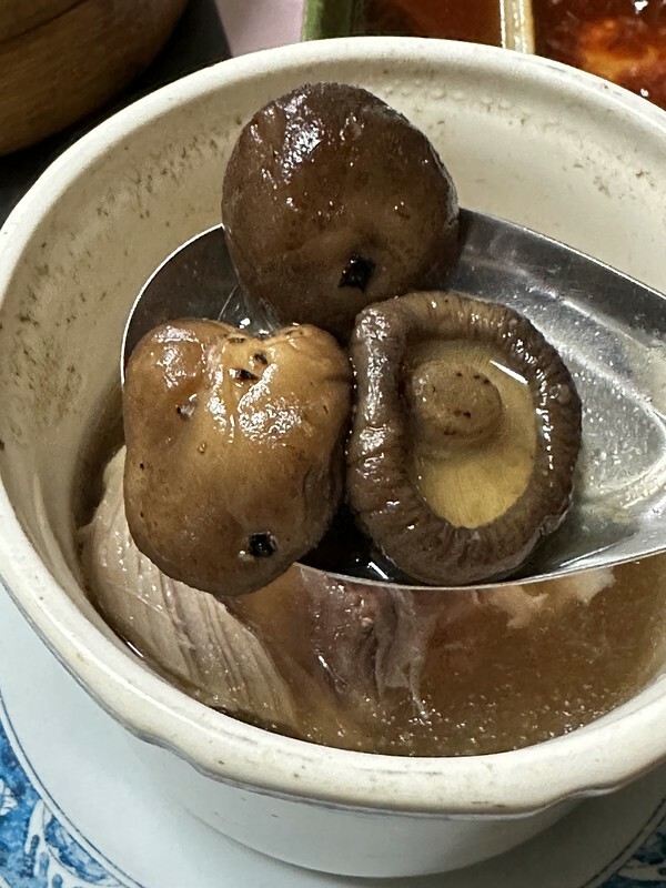 【台灣，桃園市，大溪區】大溪老街「假日限定」的港式點心店～大溪港式點心，可能是自己吃過最便宜的港式飲