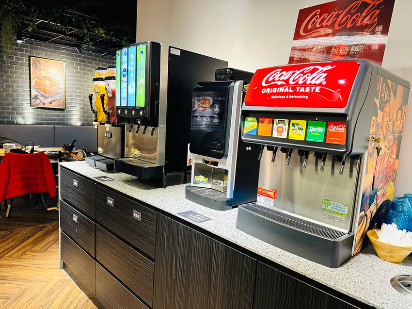 [台北-西門] 甩鍋雞볶찜韓式炒雞吃到飽｜多種口味平價韓式鍋