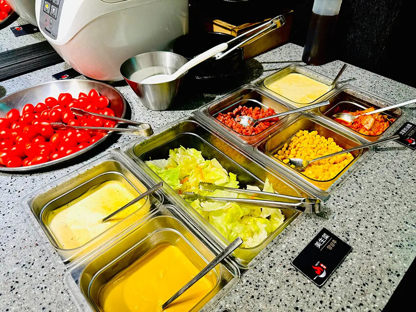 [台北-西門] 甩鍋雞볶찜韓式炒雞吃到飽｜多種口味平價韓式鍋