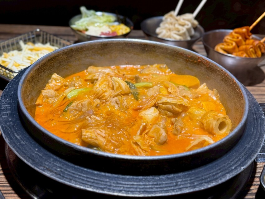 甩鍋雞볶찜韓式炒雞吃到飽-西門店 (6).jpg