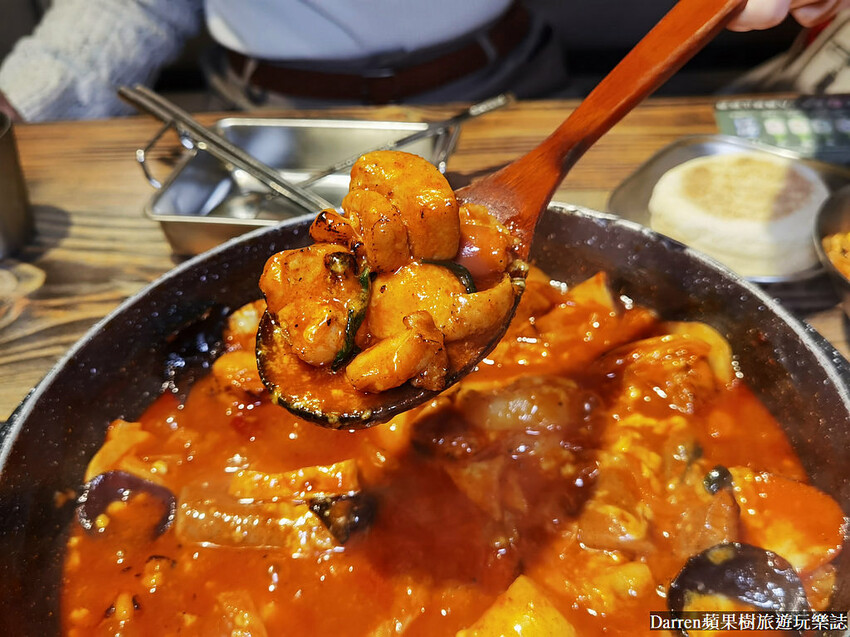 甩鍋雞西門店,甩鍋雞價格,甩鍋雞的菜單,甩鍋雞訂位,西門町吃到飽,西門吃到飽便宜,西門吃到飽火鍋,西門町吃到飽推薦,西門町火鍋吃到飽平價,西門町火鍋吃到飽推薦,韓式炒雞,西門韓式料理